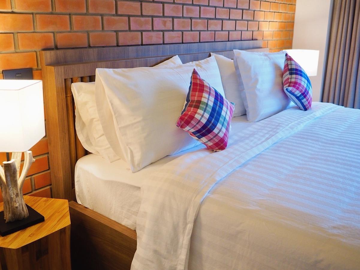 Hotel Luck Esan Loft Ubon Ratchathani Esterno foto