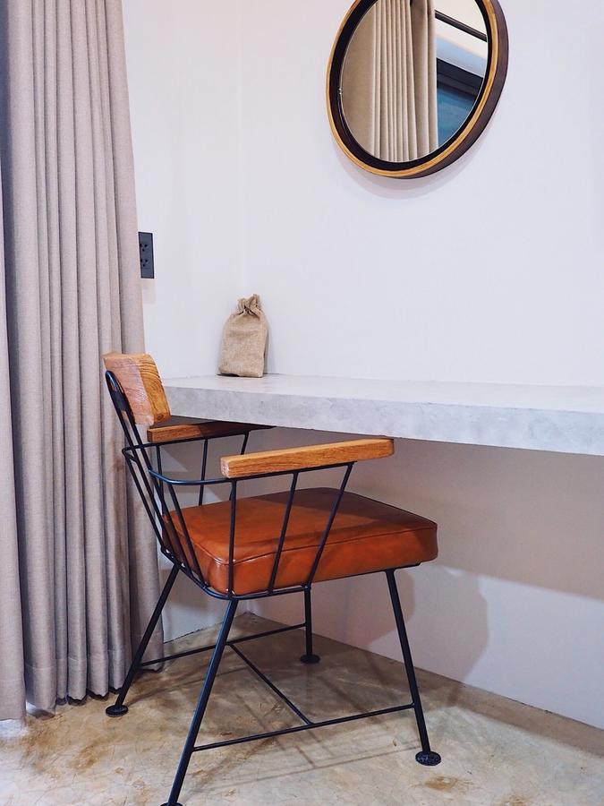 Hotel Luck Esan Loft Ubon Ratchathani Esterno foto