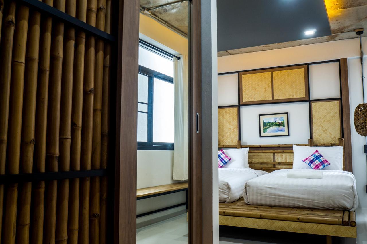 Hotel Luck Esan Loft Ubon Ratchathani Esterno foto