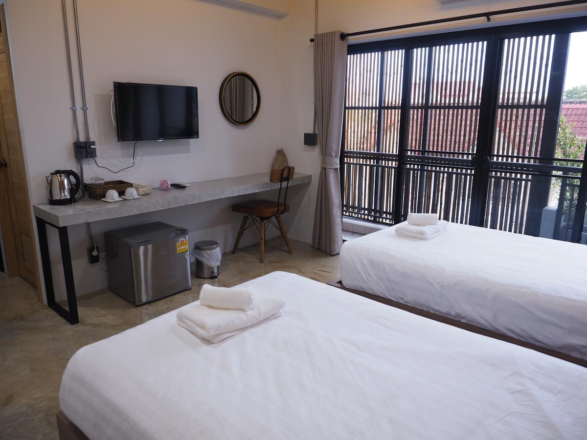Hotel Luck Esan Loft Ubon Ratchathani Esterno foto