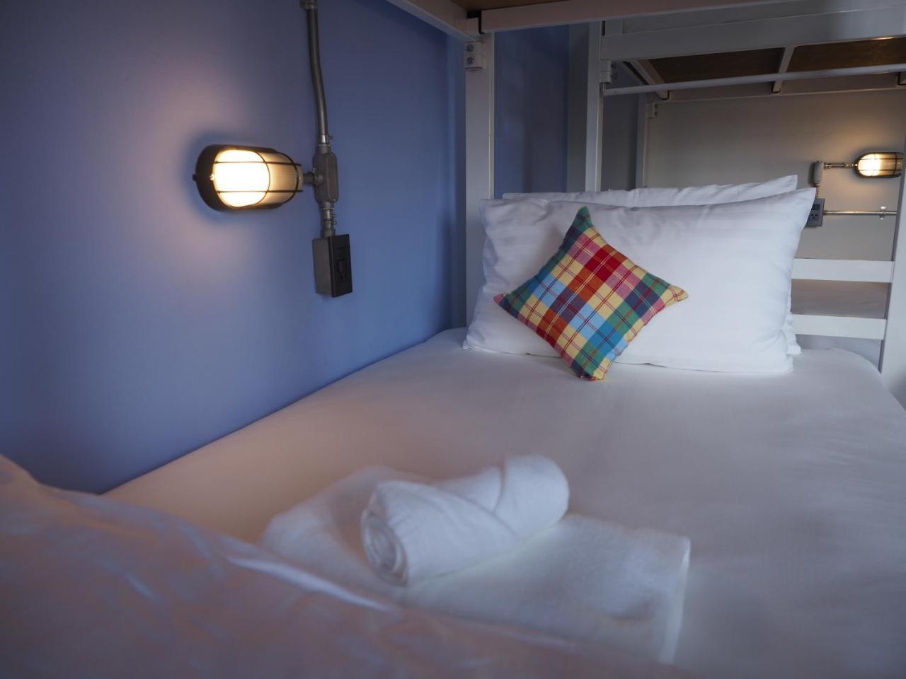 Hotel Luck Esan Loft Ubon Ratchathani Esterno foto