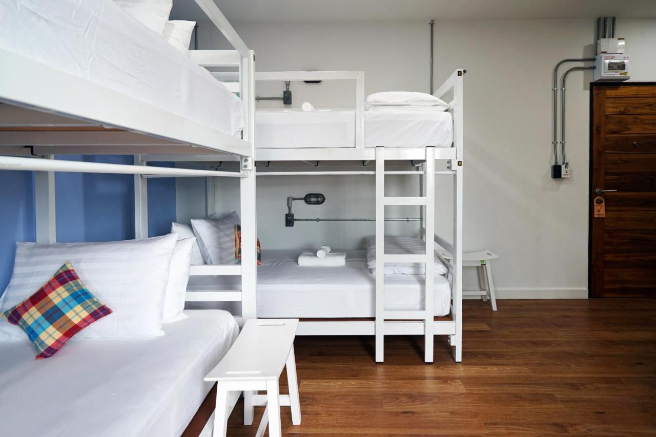Hotel Luck Esan Loft Ubon Ratchathani Esterno foto