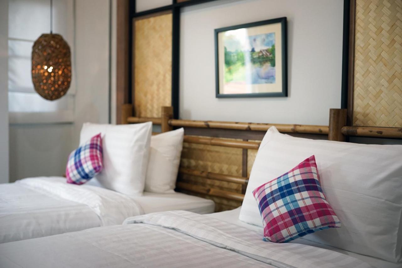 Hotel Luck Esan Loft Ubon Ratchathani Esterno foto